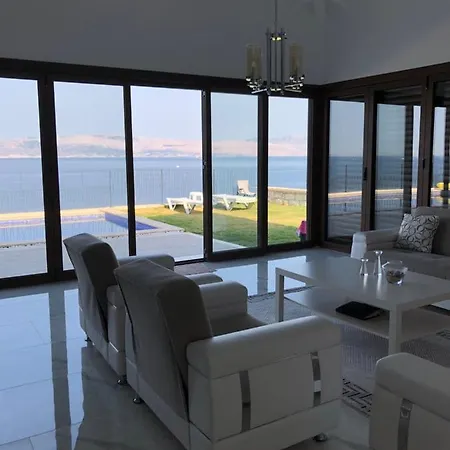 Chios Ormen Villa Cesme